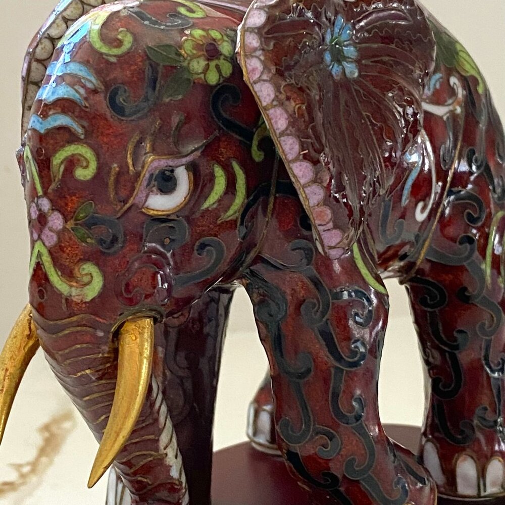 Elephant Musical Figurine on Wood Base - Rare -San Francisco Music Box Co.